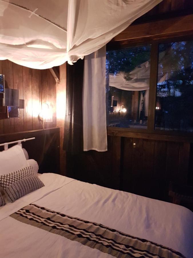 Les Landines Bed and Breakfast Origne  Buitenkant foto