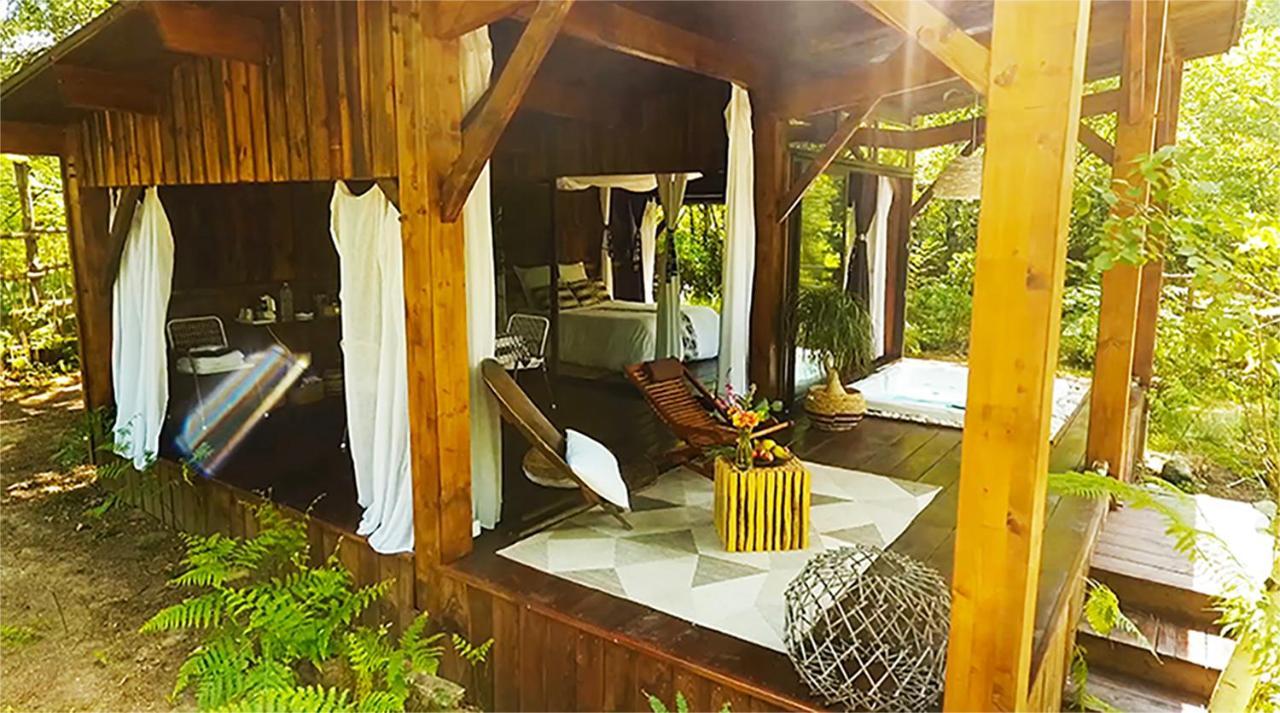 Les Landines Bed and Breakfast Origne  Buitenkant foto