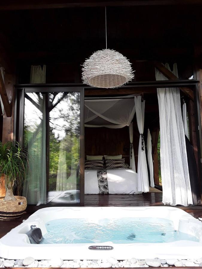 Les Landines Bed and Breakfast Origne  Buitenkant foto