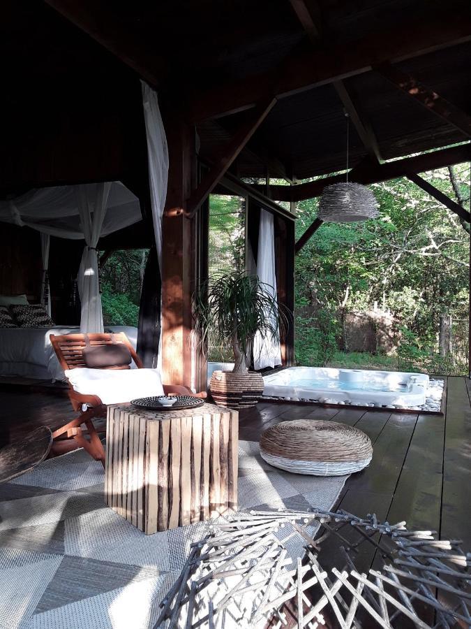 Les Landines Bed and Breakfast Origne  Buitenkant foto